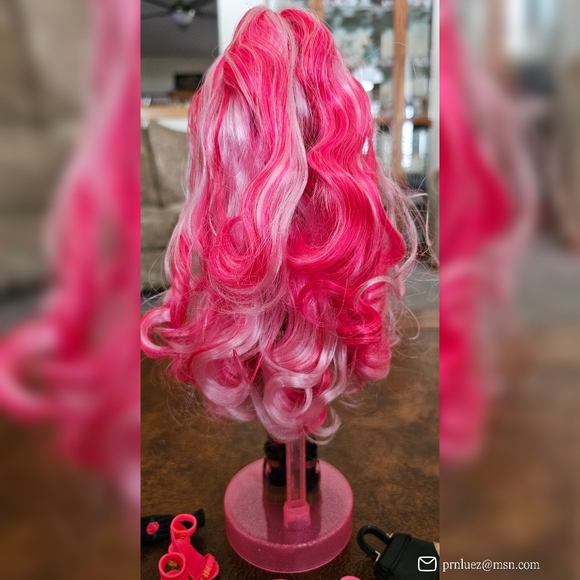 Rainbow High Daria Roselyn Doll - Picture 3 of 7